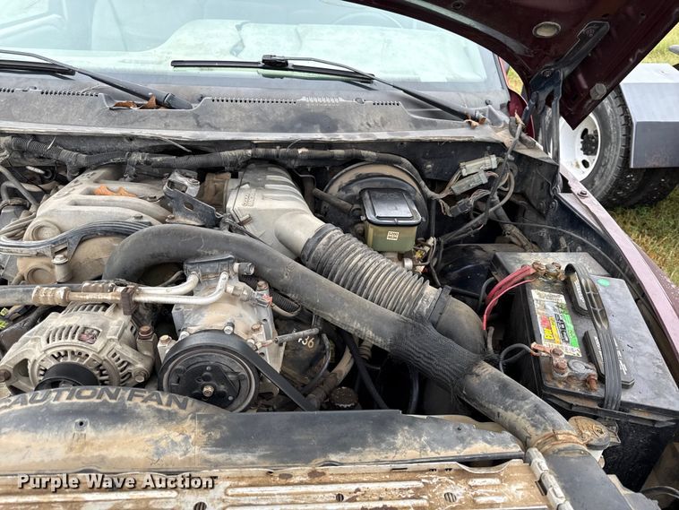 image for item DY8227 1995 Dodge Ram 2500 pickup truck cab and chassis