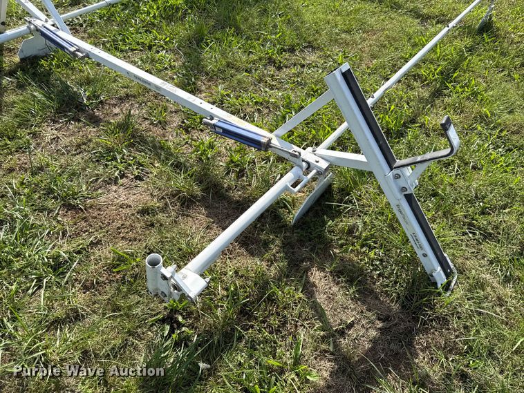 image for item DY8249 Prime Design ladder rack