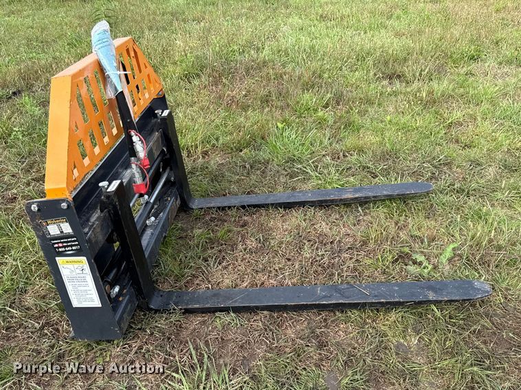 image for item DY8259 2025 Wolverine PFA-11-3300G skid steer forks