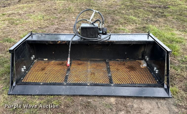 image for item DY8273 2025 GIYI VB59 skid steer vibratory screening bucket