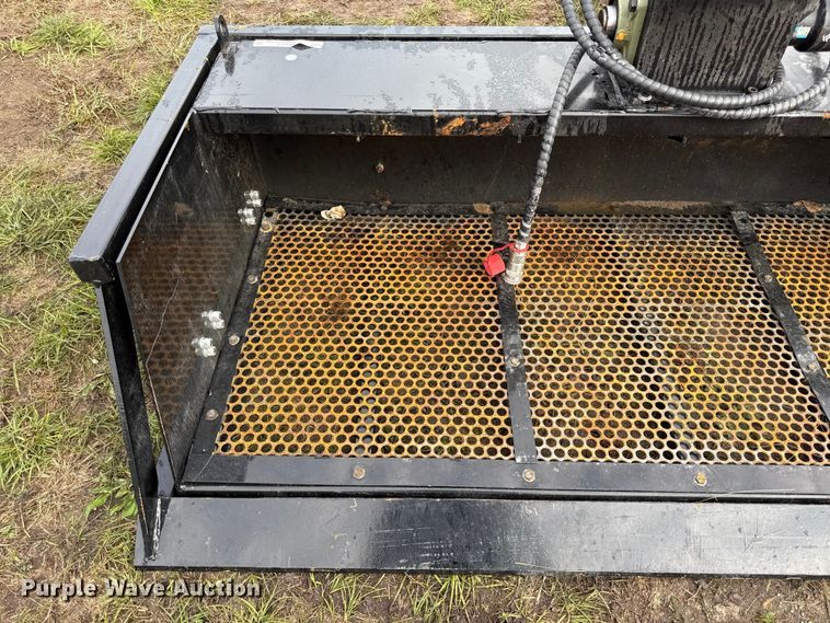 image for item DY8273 2025 GIYI VB59 skid steer vibratory screening bucket