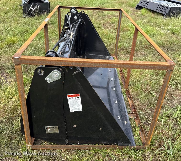 image for item DY8275 2025 TopCat  4-in-1 skid steer bucket