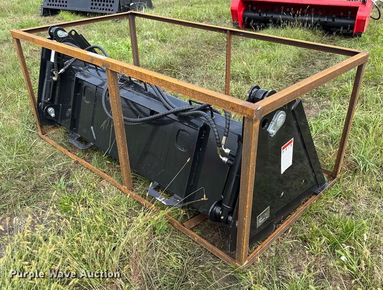 image for item DY8275 2025 TopCat  4-in-1 skid steer bucket