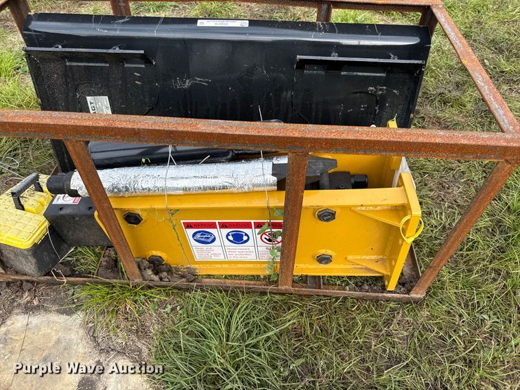 image for item DY8278 2025 AGT SSHH680 skid steer breaker