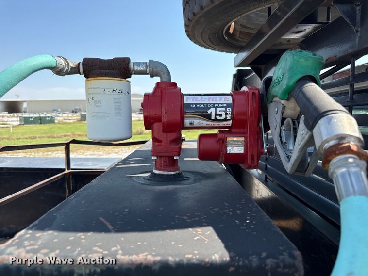 image for item DY8292 2014 Ford F550 Super Duty Crew Cab flatbed truck