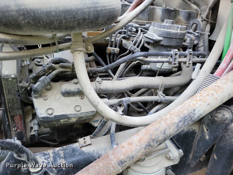 image for item DZ6705 2002 Freightliner flatbed truck