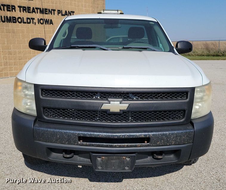 image for item DZ6747 2012 Chevrolet Silverado 1500 pickup truck