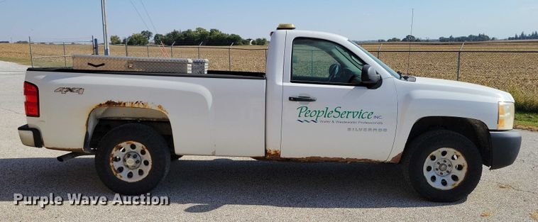 image for item DZ6747 2012 Chevrolet Silverado 1500 pickup truck