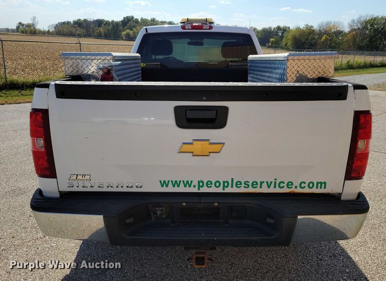 image for item DZ6747 2012 Chevrolet Silverado 1500 pickup truck