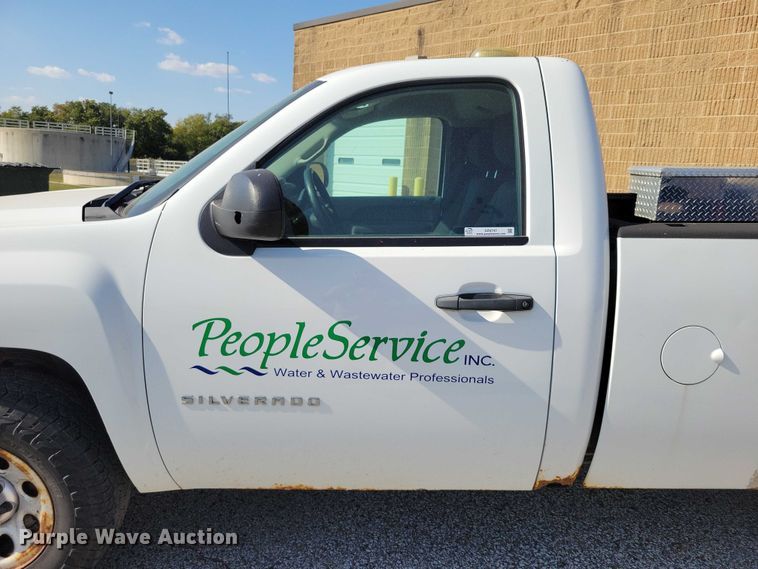 image for item DZ6747 2012 Chevrolet Silverado 1500 pickup truck