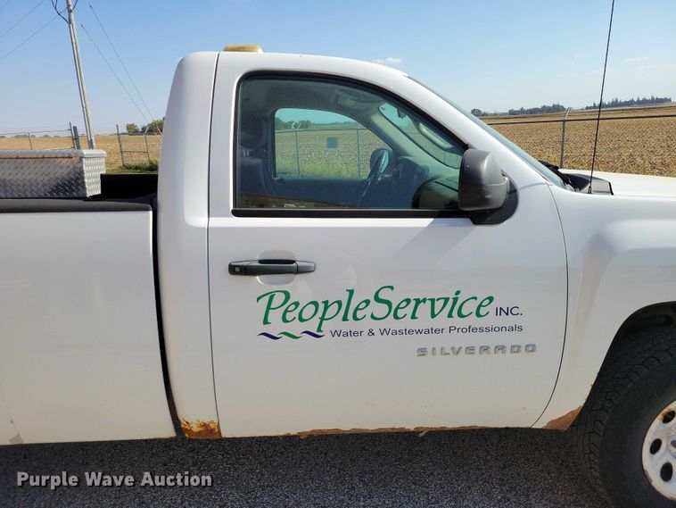 image for item DZ6747 2012 Chevrolet Silverado 1500 pickup truck