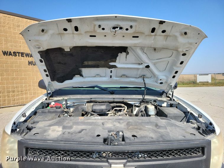 image for item DZ6747 2012 Chevrolet Silverado 1500 pickup truck