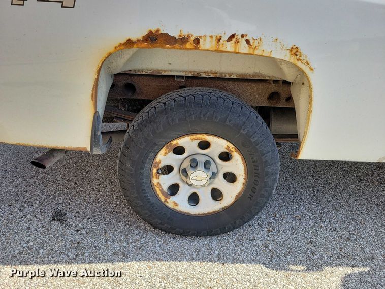 image for item DZ6747 2012 Chevrolet Silverado 1500 pickup truck