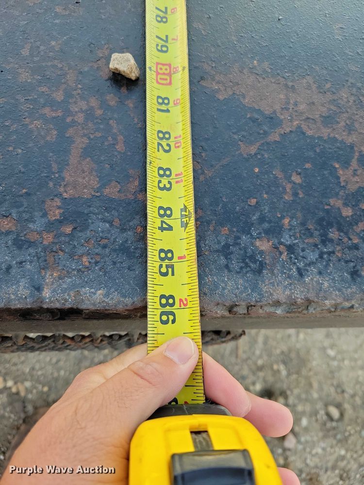 image for item DZ6749 2000 Chevrolet K3500 flatbed pickup truck