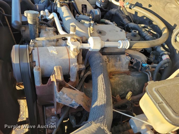 image for item DZ6749 2000 Chevrolet K3500 flatbed pickup truck