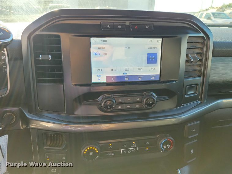 image for item EA2618 2021 Ford F150 SuperCab pickup truck