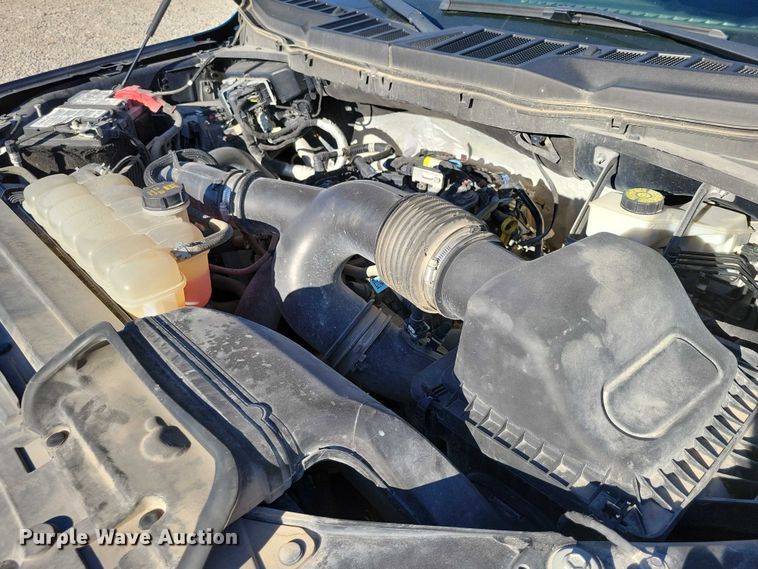 image for item EA2618 2021 Ford F150 SuperCab pickup truck