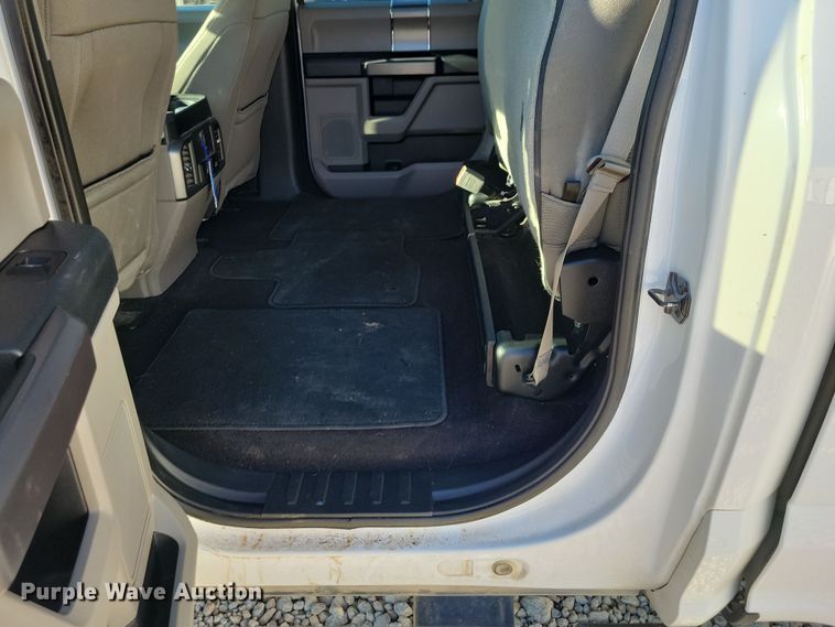 image for item EA2619 2020 Ford F150 SuperCrew pickup truck