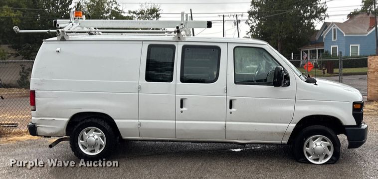 image for item EA7550 2014 Ford E150 van