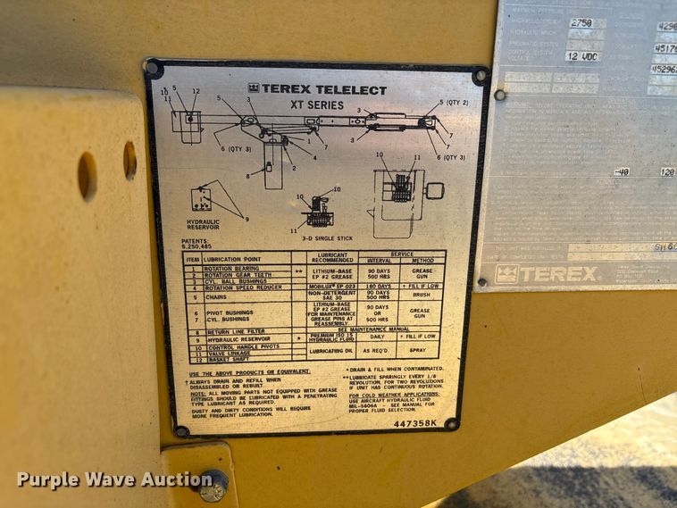 image for item EA7556 2014 International DuraStar 4300 forestry bucket truck