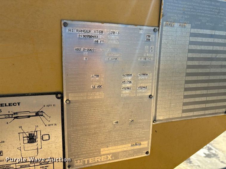 image for item EA7556 2014 International DuraStar 4300 forestry bucket truck