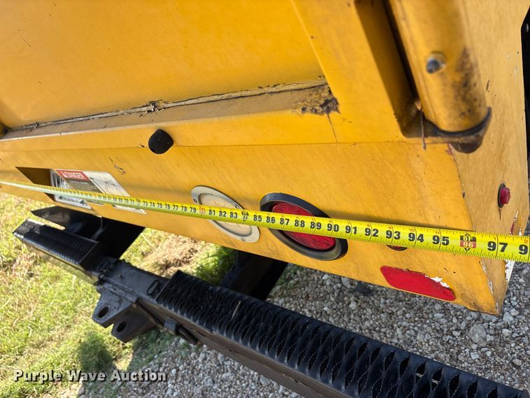 image for item EA7556 2014 International DuraStar 4300 forestry bucket truck