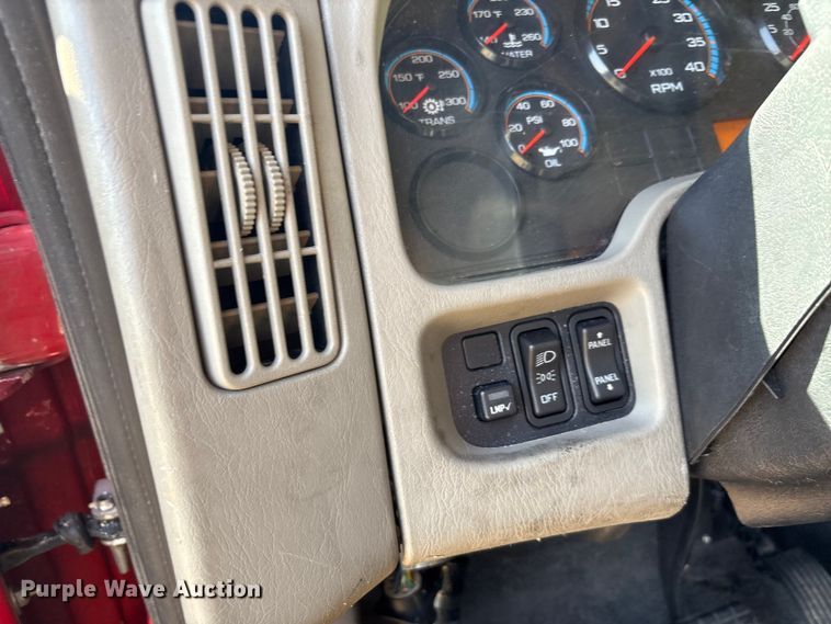 image for item EA7556 2014 International DuraStar 4300 forestry bucket truck