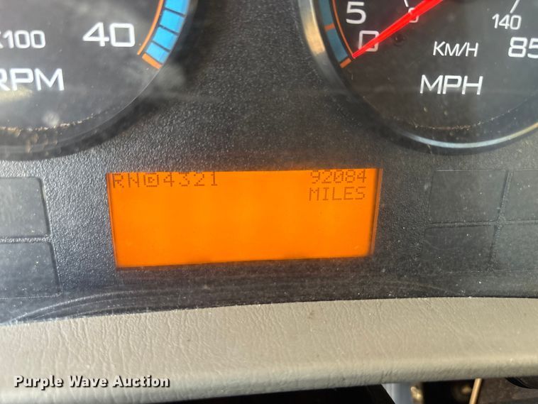 image for item EA7556 2014 International DuraStar 4300 forestry bucket truck