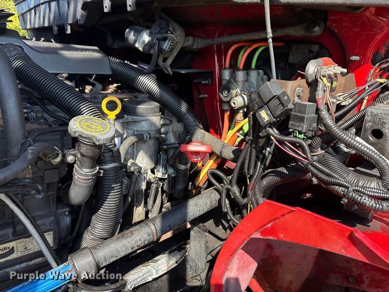 image for item EA7556 2014 International DuraStar 4300 forestry bucket truck