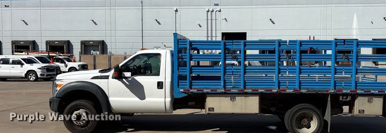 image for item EA7587 2016 Ford F450 Super Duty flatbed truck