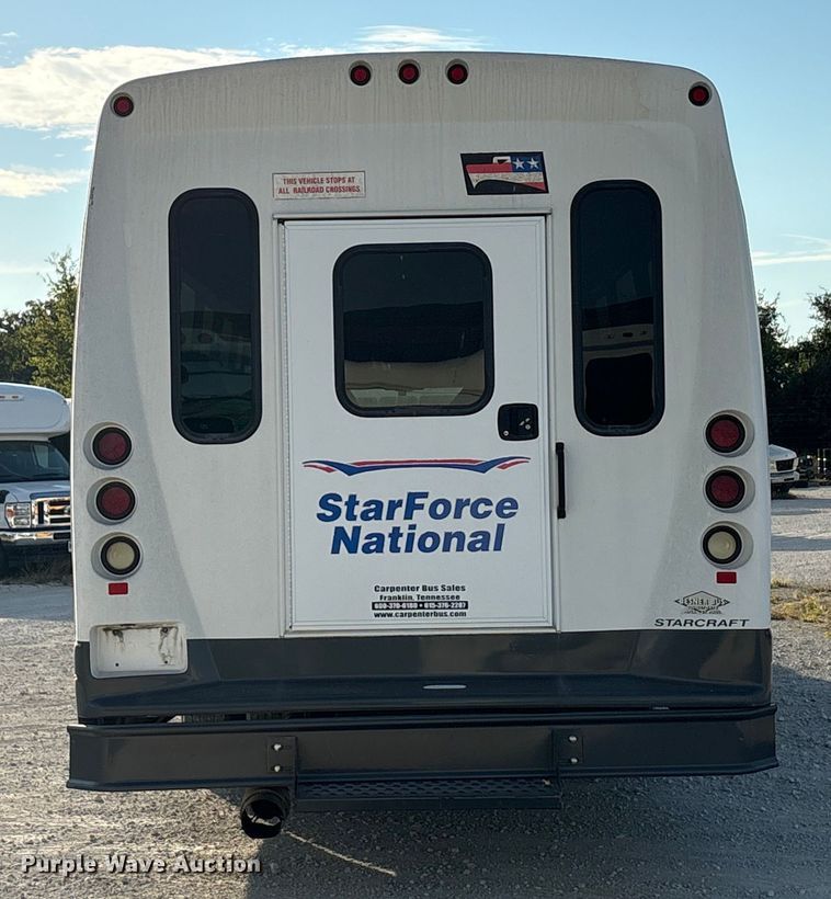 image for item EA7589 2013 Starcraft shuttle bus