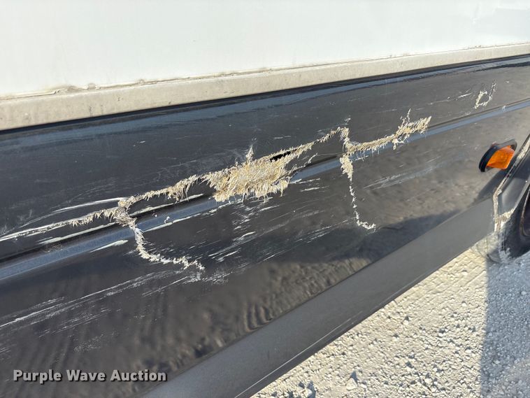 image for item EA7589 2013 Starcraft shuttle bus