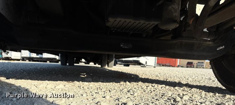 image for item EA7589 2013 Starcraft shuttle bus