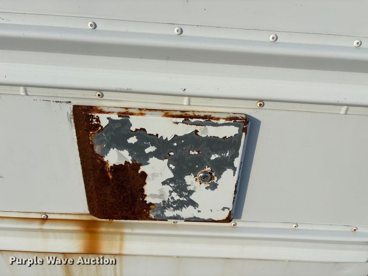 image for item EA7590 2008 Chevrolet Express shuttle bus