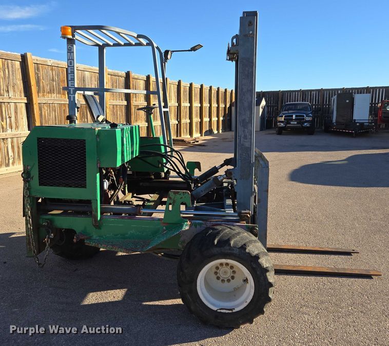 image for item EB1109 Moffett M5000 forklift