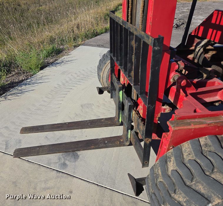 image for item EB1110 2003 Chrisman RT5500 forklift