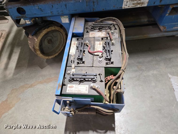 image for item EB1113 Genie GS-2632 scissor lift