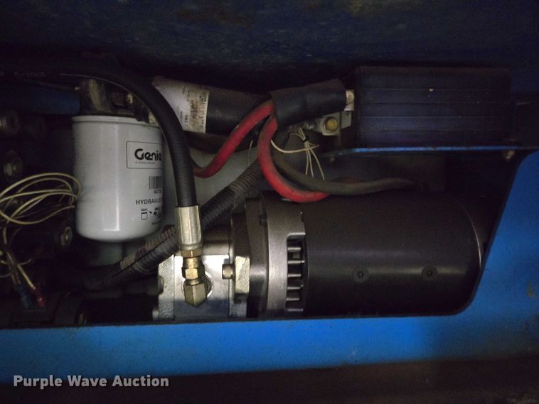 image for item EB1113 Genie GS-2632 scissor lift