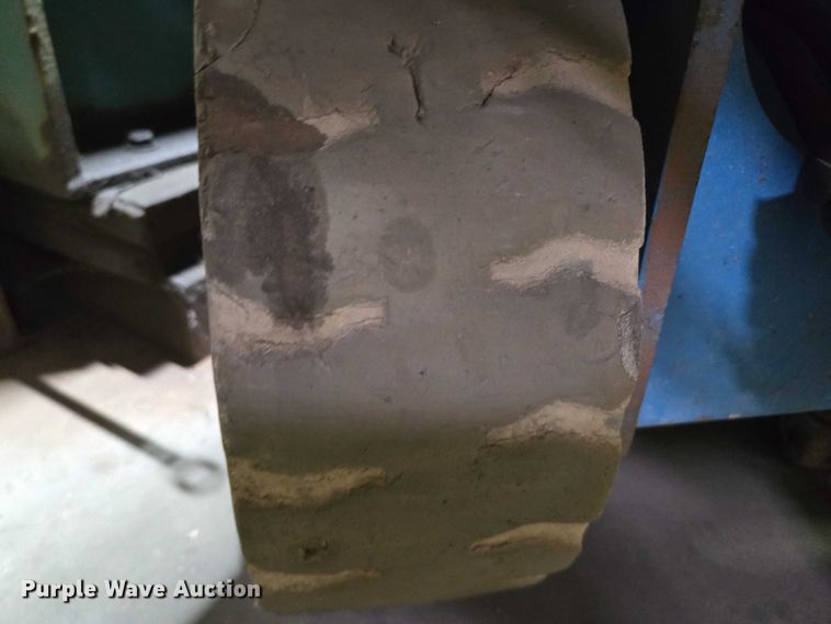 image for item EB1113 Genie GS-2632 scissor lift