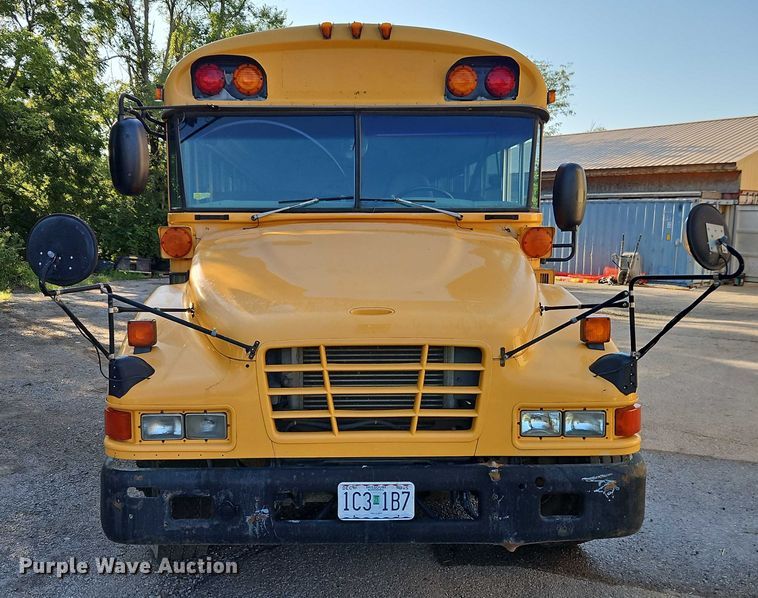 image for item EB8240 2005 Blue Bird Vision school bus