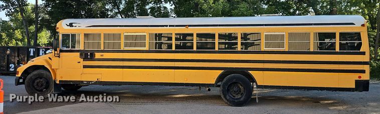 image for item EB8240 2005 Blue Bird Vision school bus