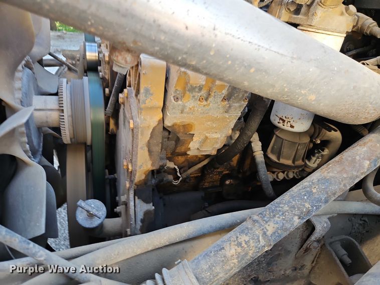 image for item EB8240 2005 Blue Bird Vision school bus