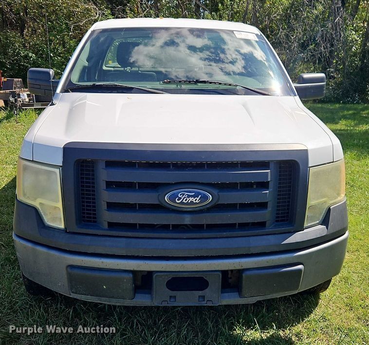 image for item EB8323 2010 Ford F150 pickup truck
