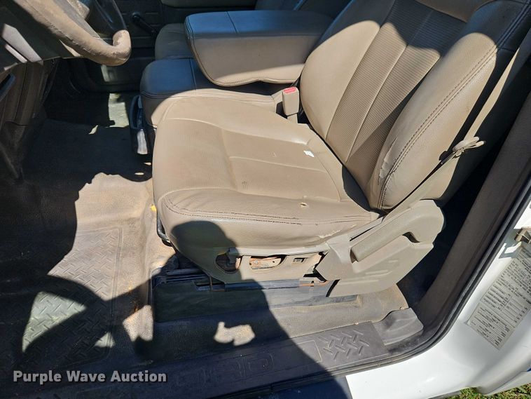 image for item EB8323 2010 Ford F150 pickup truck