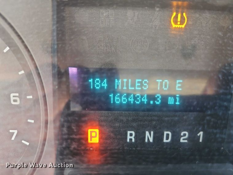 image for item EB8323 2010 Ford F150 pickup truck