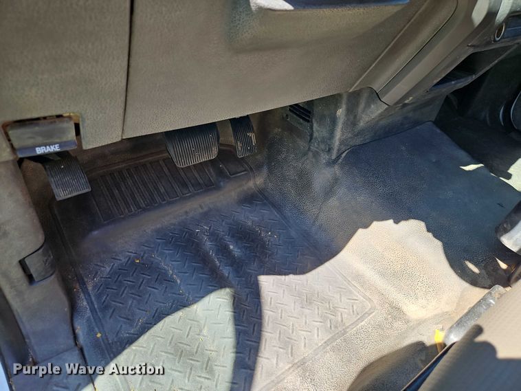 image for item EB8323 2010 Ford F150 pickup truck