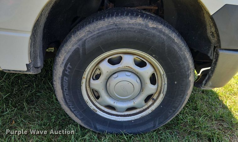 image for item EB8323 2010 Ford F150 pickup truck