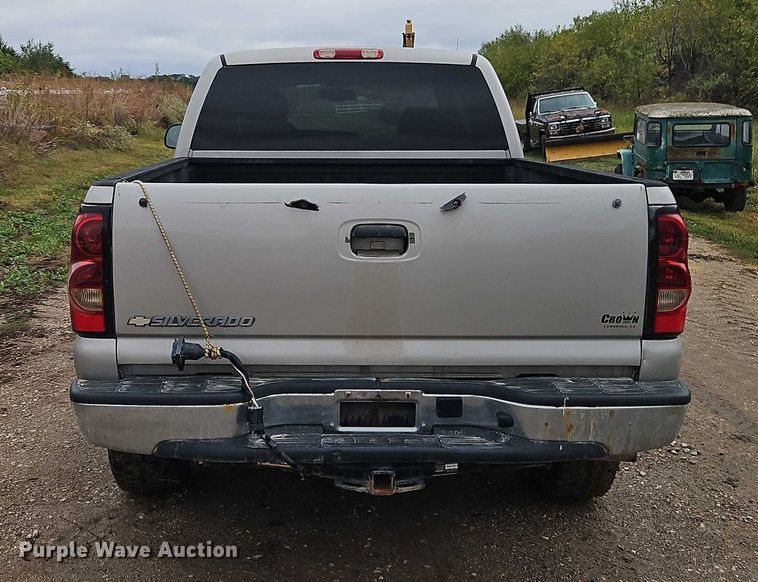 image for item EB8366 2006 Chevrolet Silverado 1500 Ext. Cab pickup truck