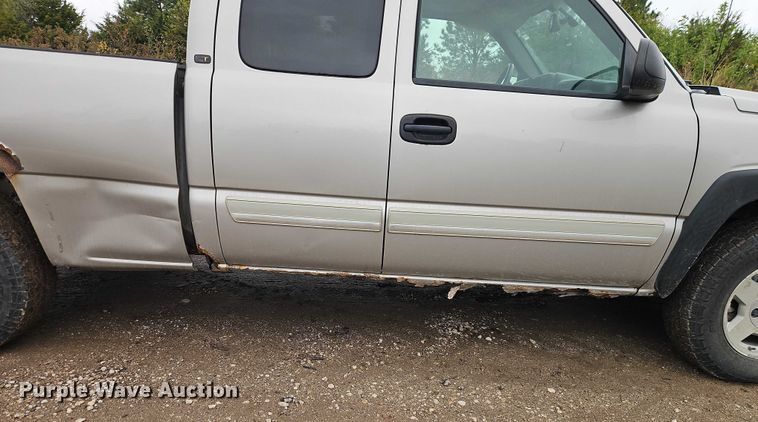image for item EB8366 2006 Chevrolet Silverado 1500 Ext. Cab pickup truck
