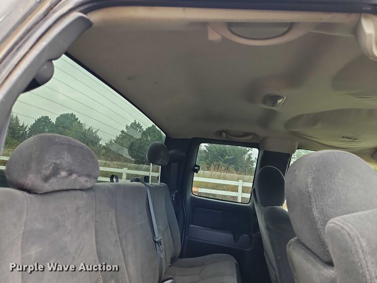 image for item EB8366 2006 Chevrolet Silverado 1500 Ext. Cab pickup truck